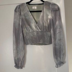 L/S WILFRED FLORAL V NECK CROP TOP